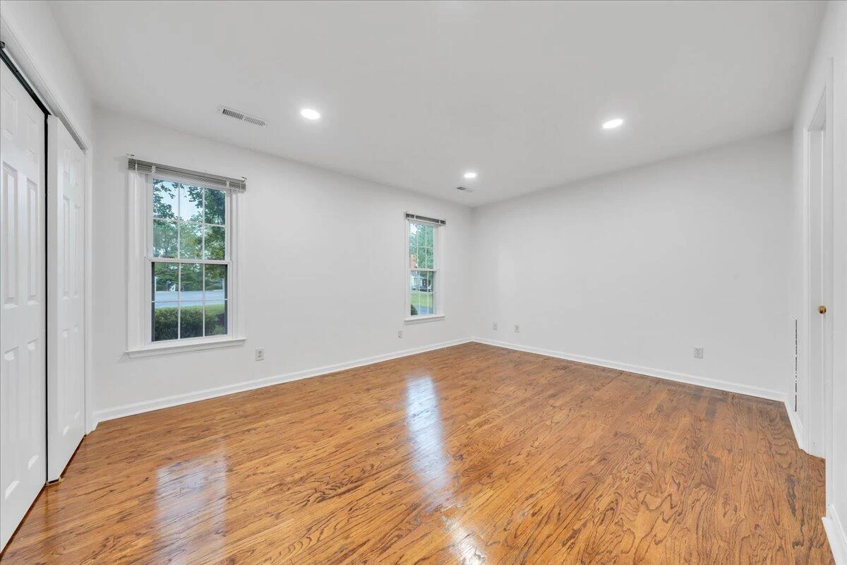 3221 Winterberry DR - Photo 18