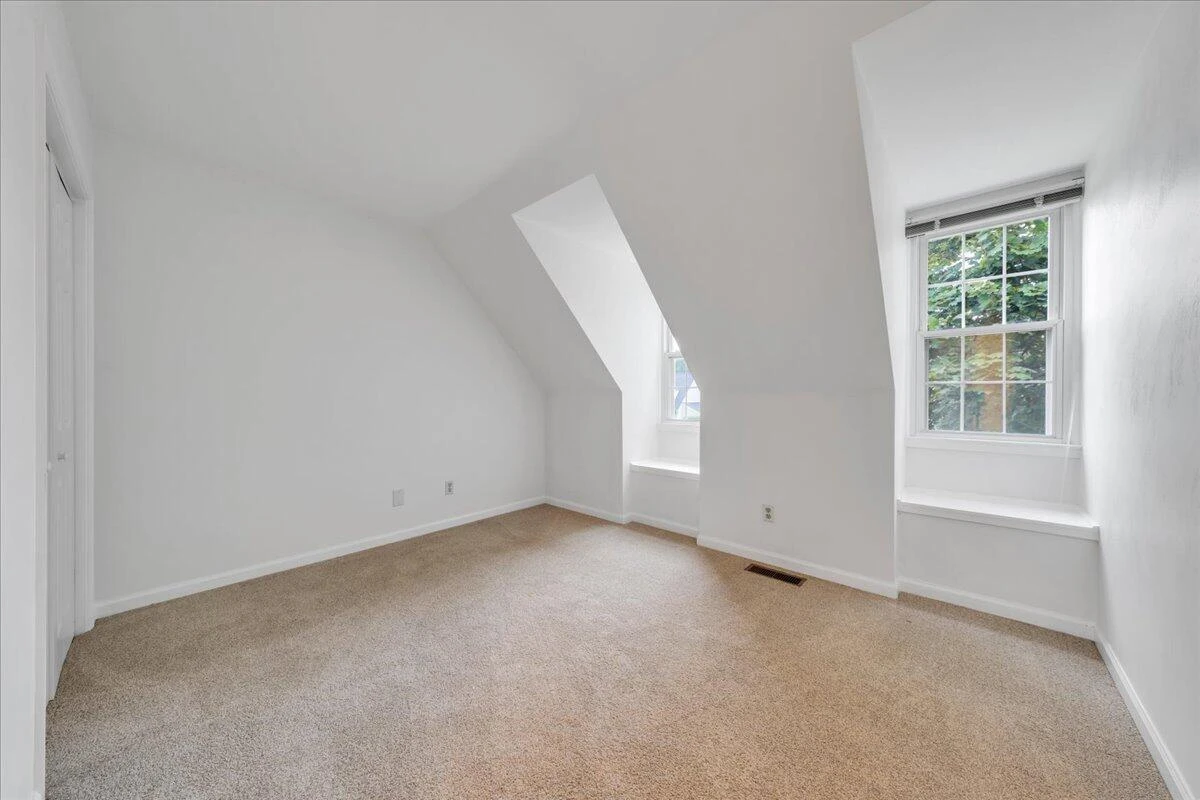 3221 Winterberry DR - Photo 25