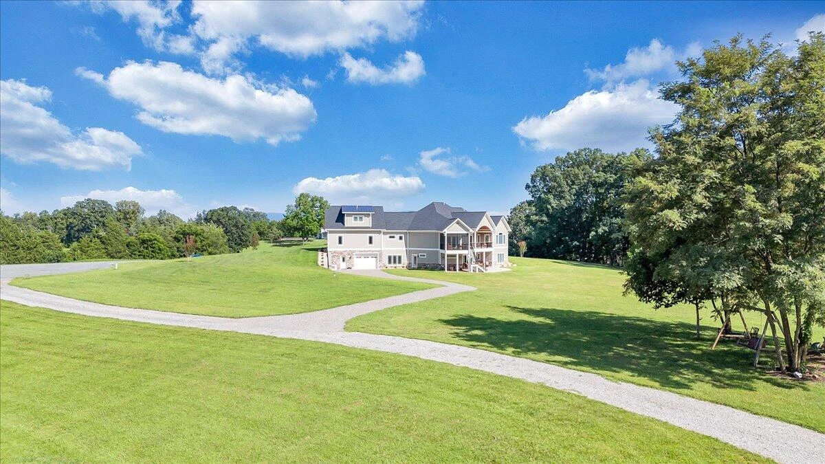 737 Camellia PL - Photo 108