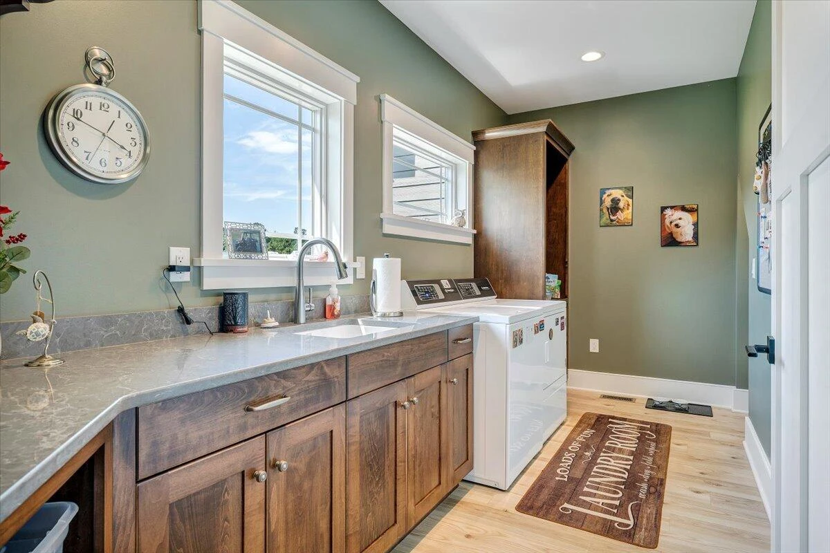 737 Camellia PL - Photo 31