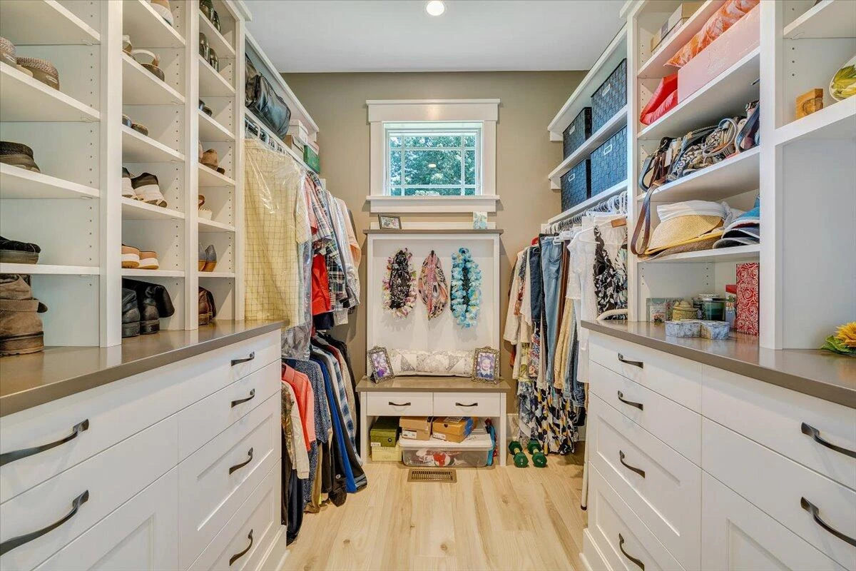 737 Camellia PL - Photo 39