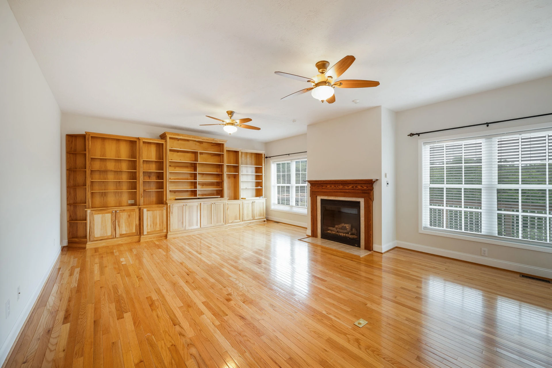 1213 Toms View DR - Photo 12