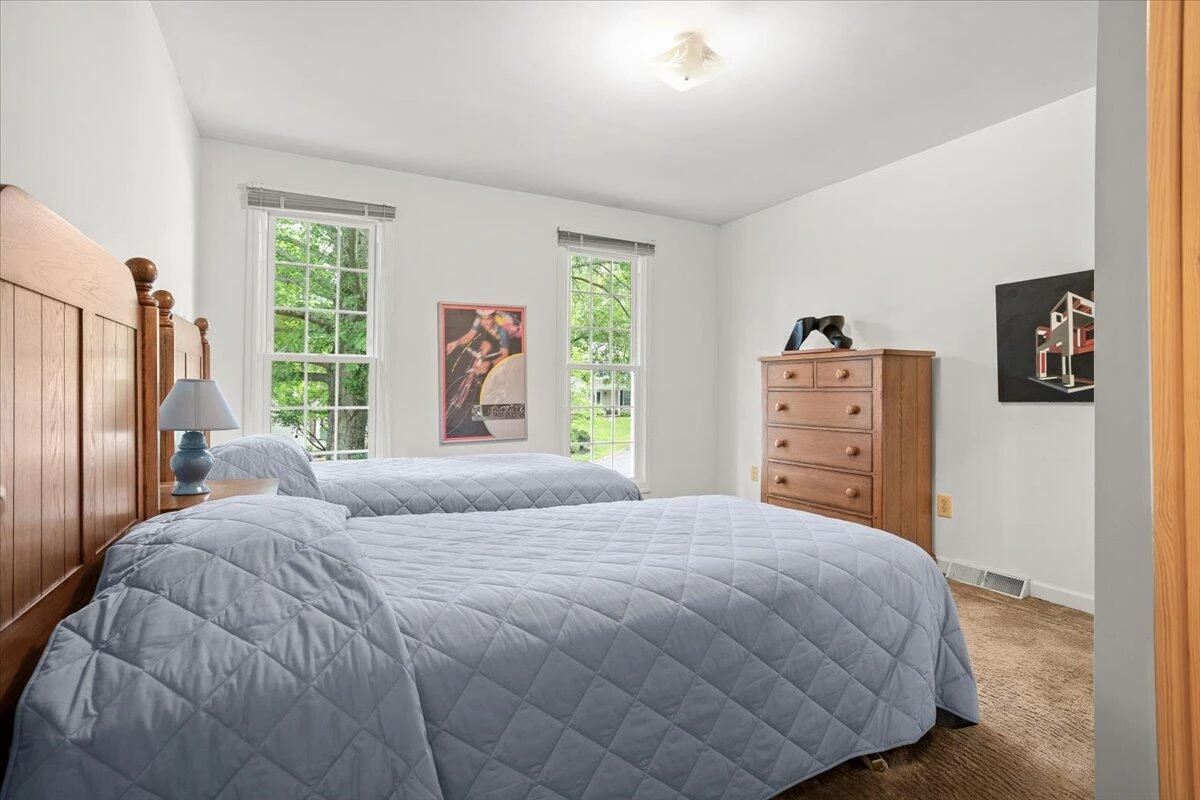 4131 Snowbird CIR - Photo 21