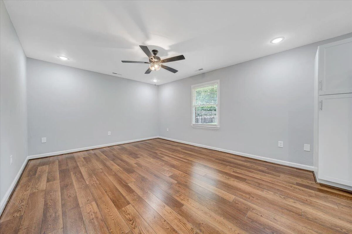 3409 Preston AVE NW - Photo 15
