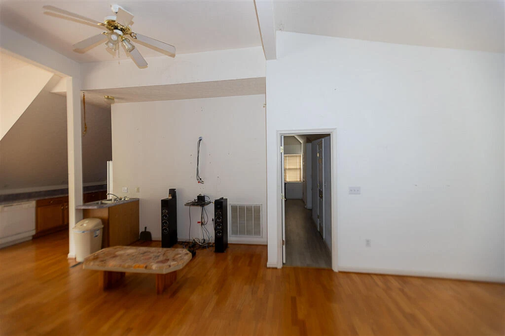 2810 Glenwood DR - Photo 17