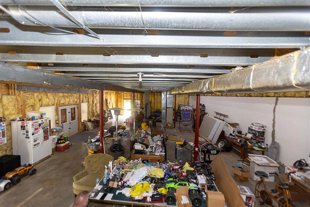 2810 Glenwood DR - Photo 18