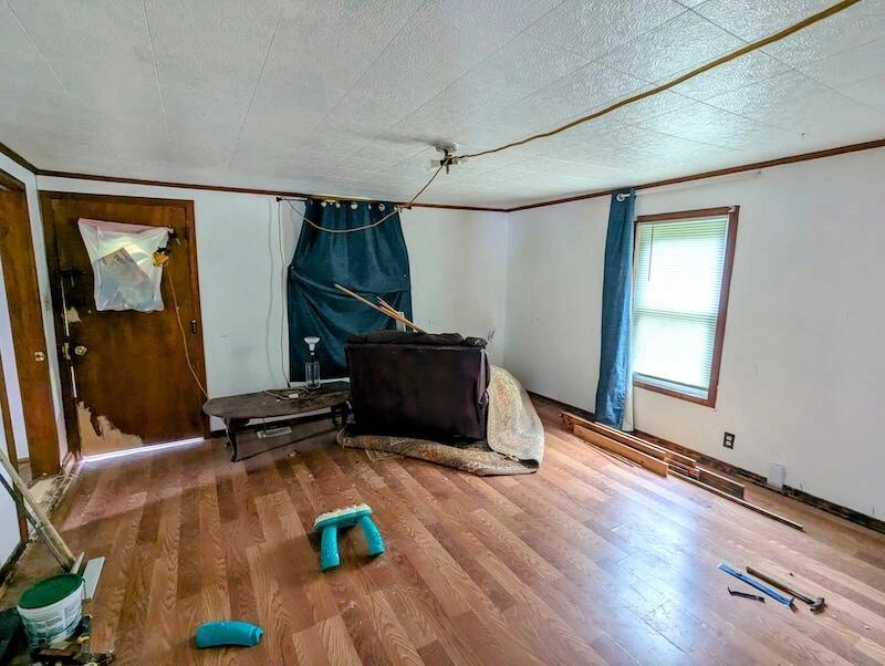 737 Agnes LN NW - Photo 5