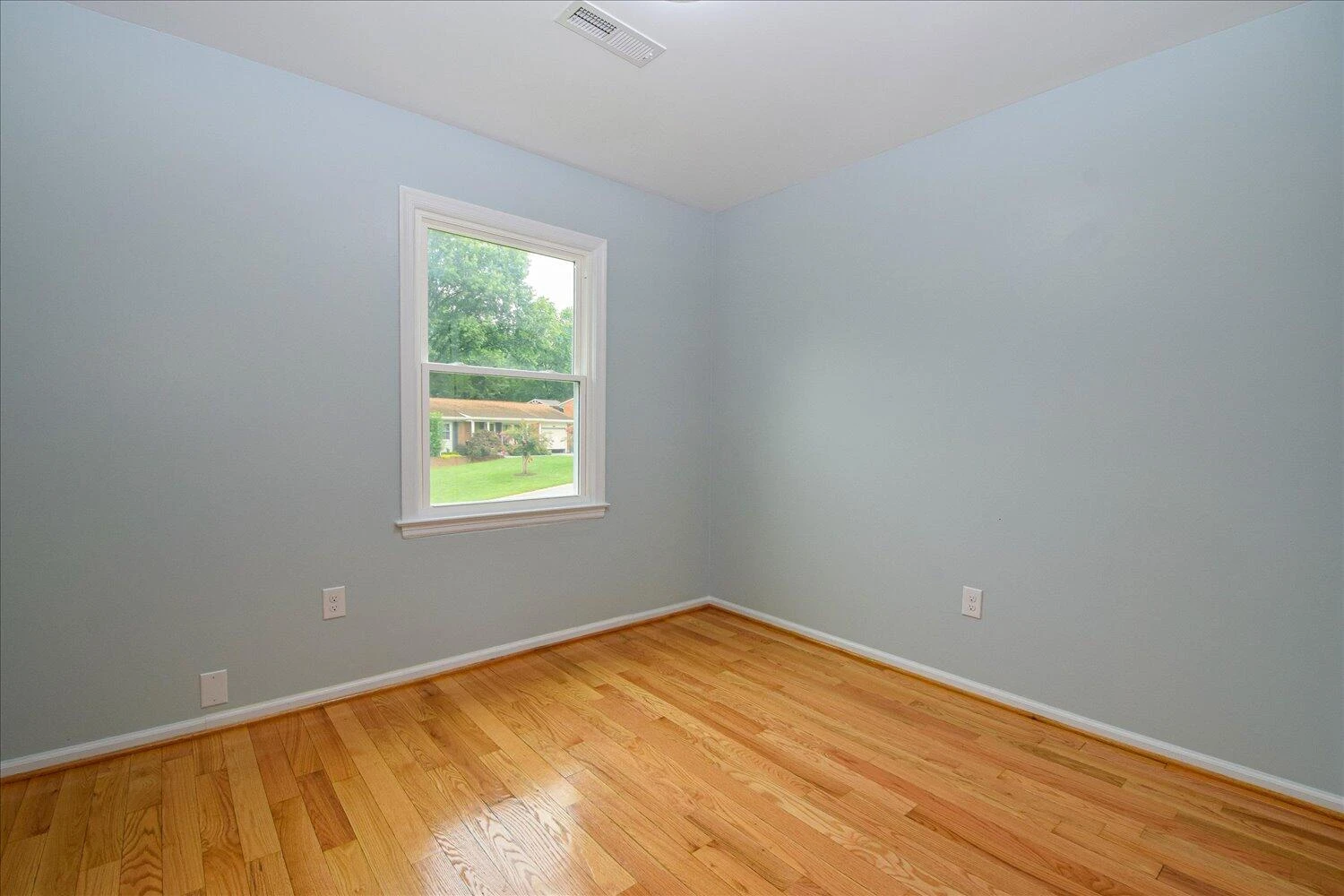 5532 Twilight RD - Photo 15