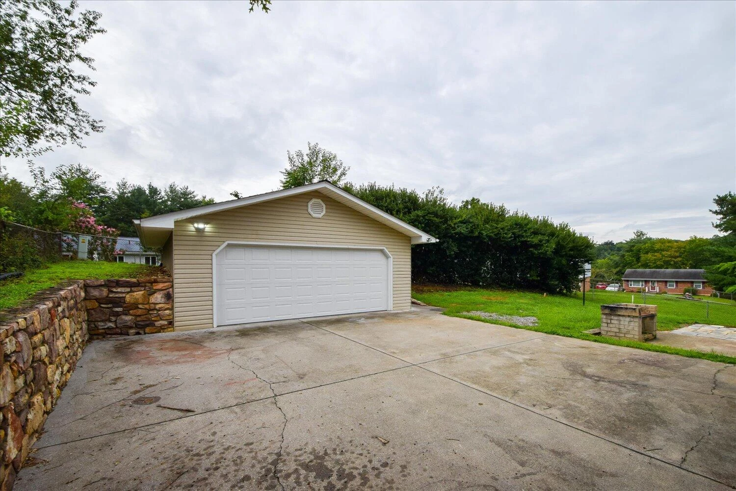 5532 Twilight RD - Photo 34