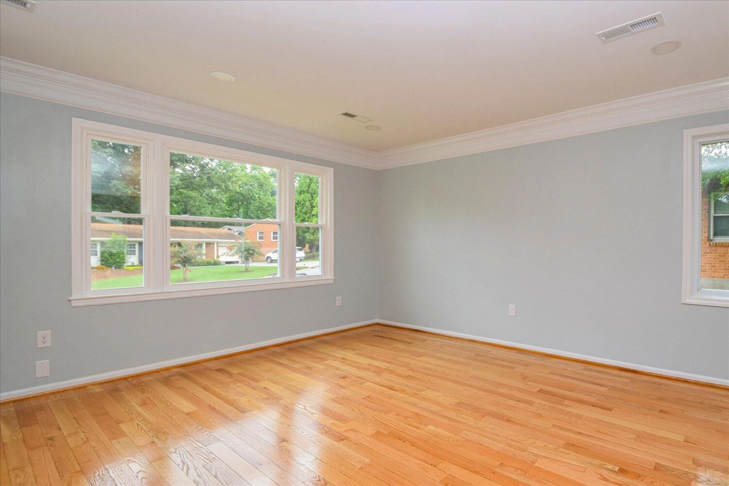 5532 Twilight RD - Photo 6