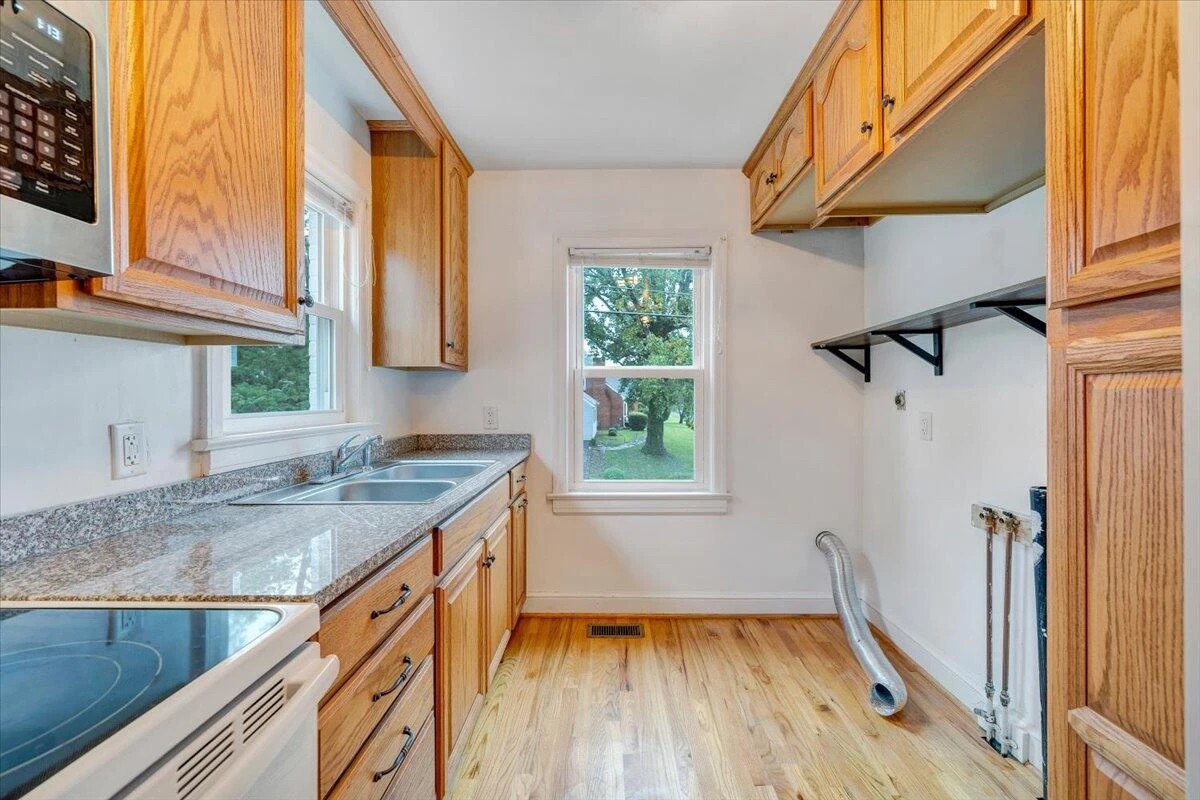 2603 Fairway DR SW - Photo 13