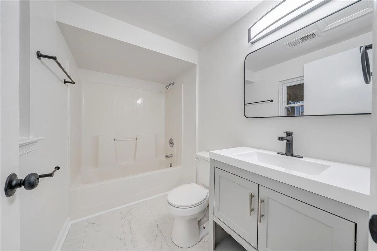 829 Pyrtle DR - Photo 25