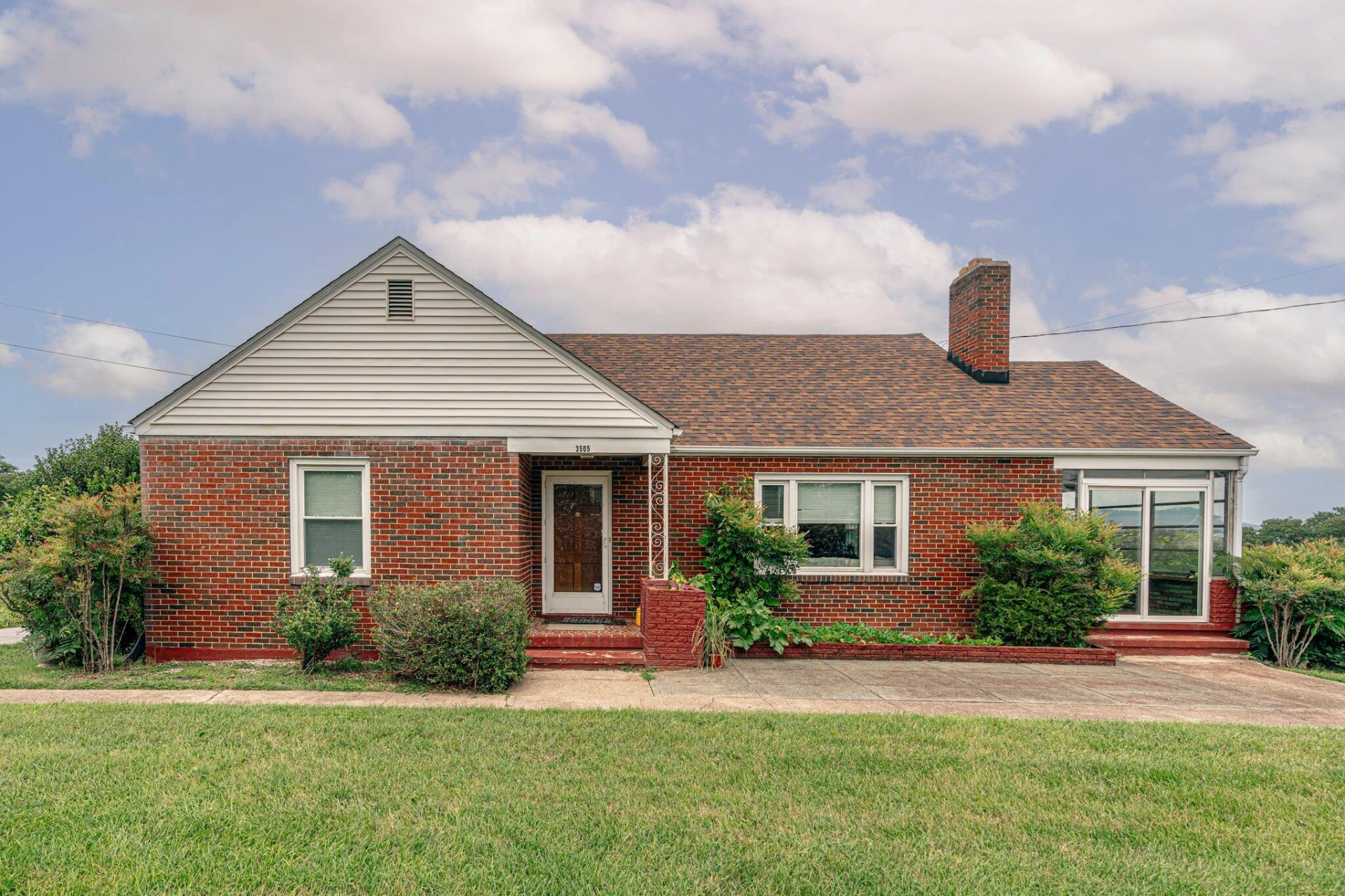 3505 Hershberger RD NW