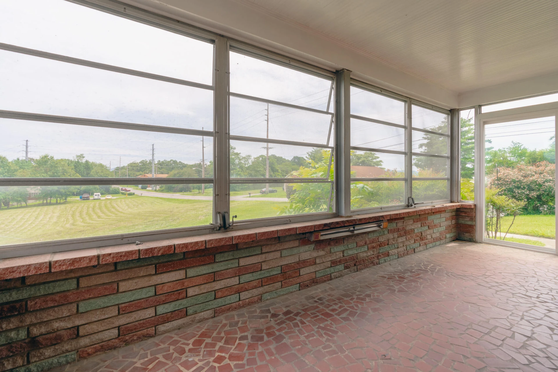 3505 Hershberger RD NW - Photo 16