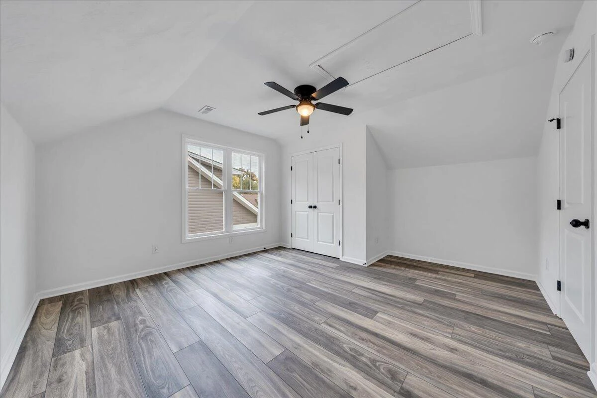 215 Harrison AVE NW - Photo 25
