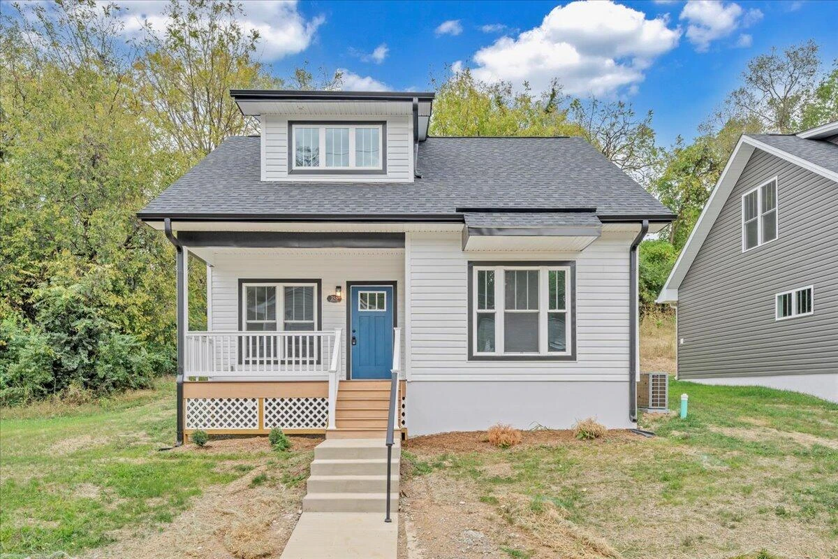 215 Harrison AVE NW - Photo 34