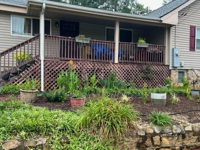 1724 Starview DR - Photo 4