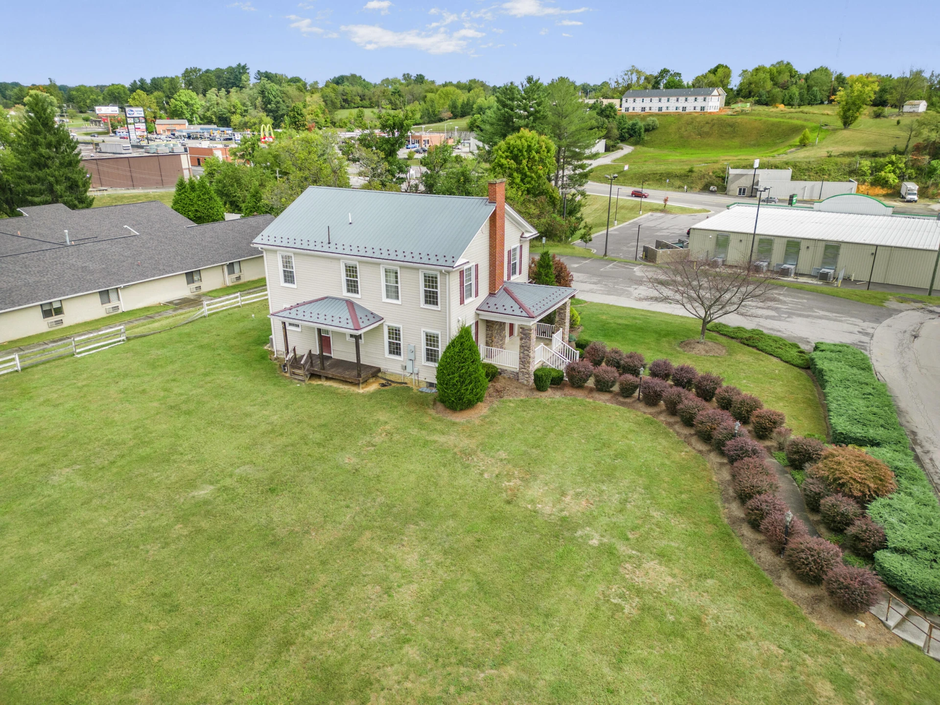 6245 University Park DR - Photo 32
