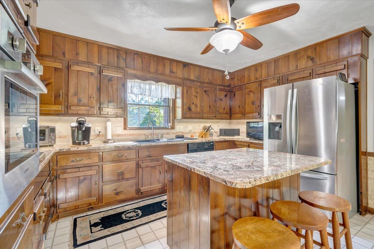 3737 Bore Auger RD - Photo 17