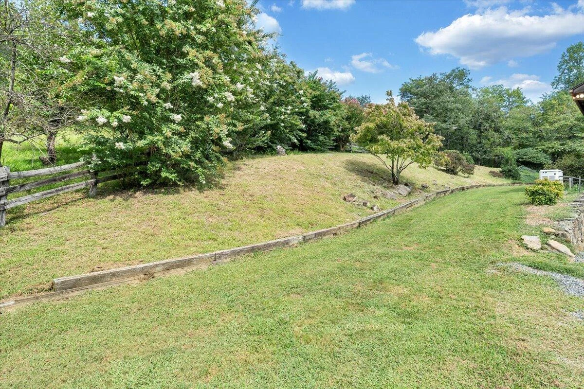 3737 Bore Auger RD - Photo 70