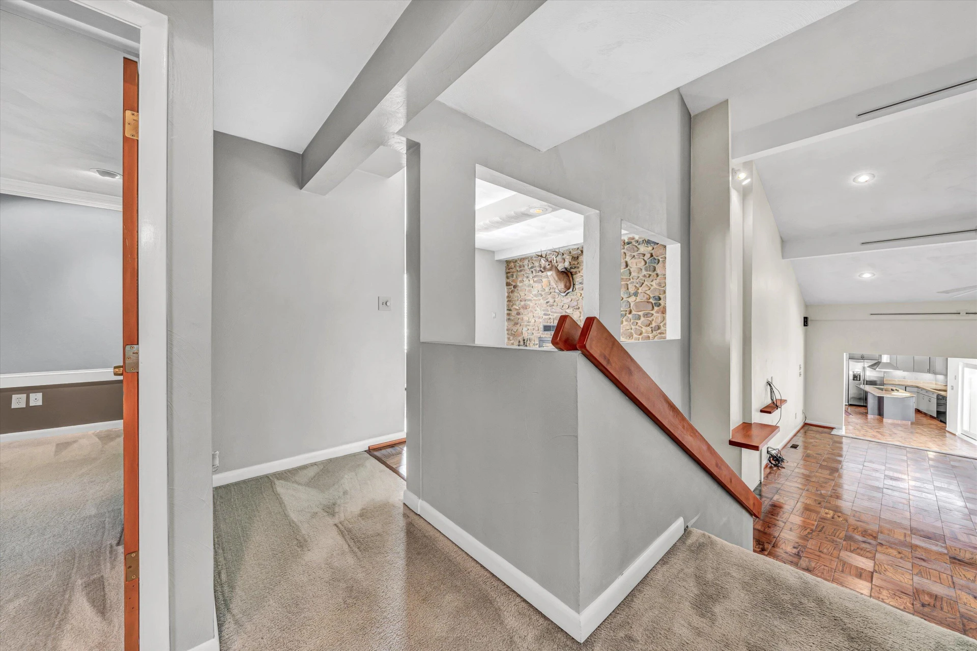 5975 Lakemont DR - Photo 30