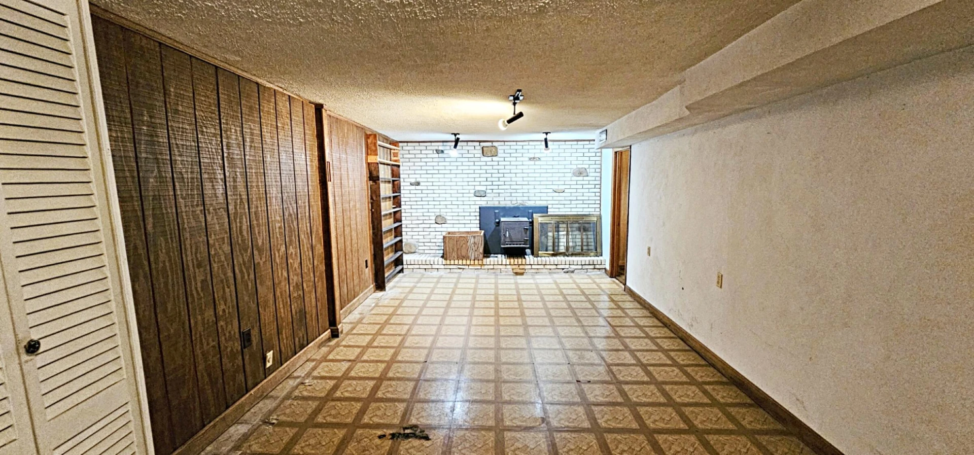 5223 Quail Hollow CIR - Photo 13