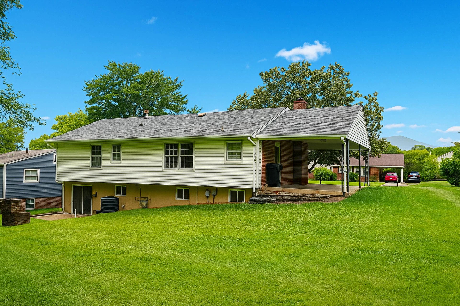 5223 Quail Hollow CIR - Photo 22