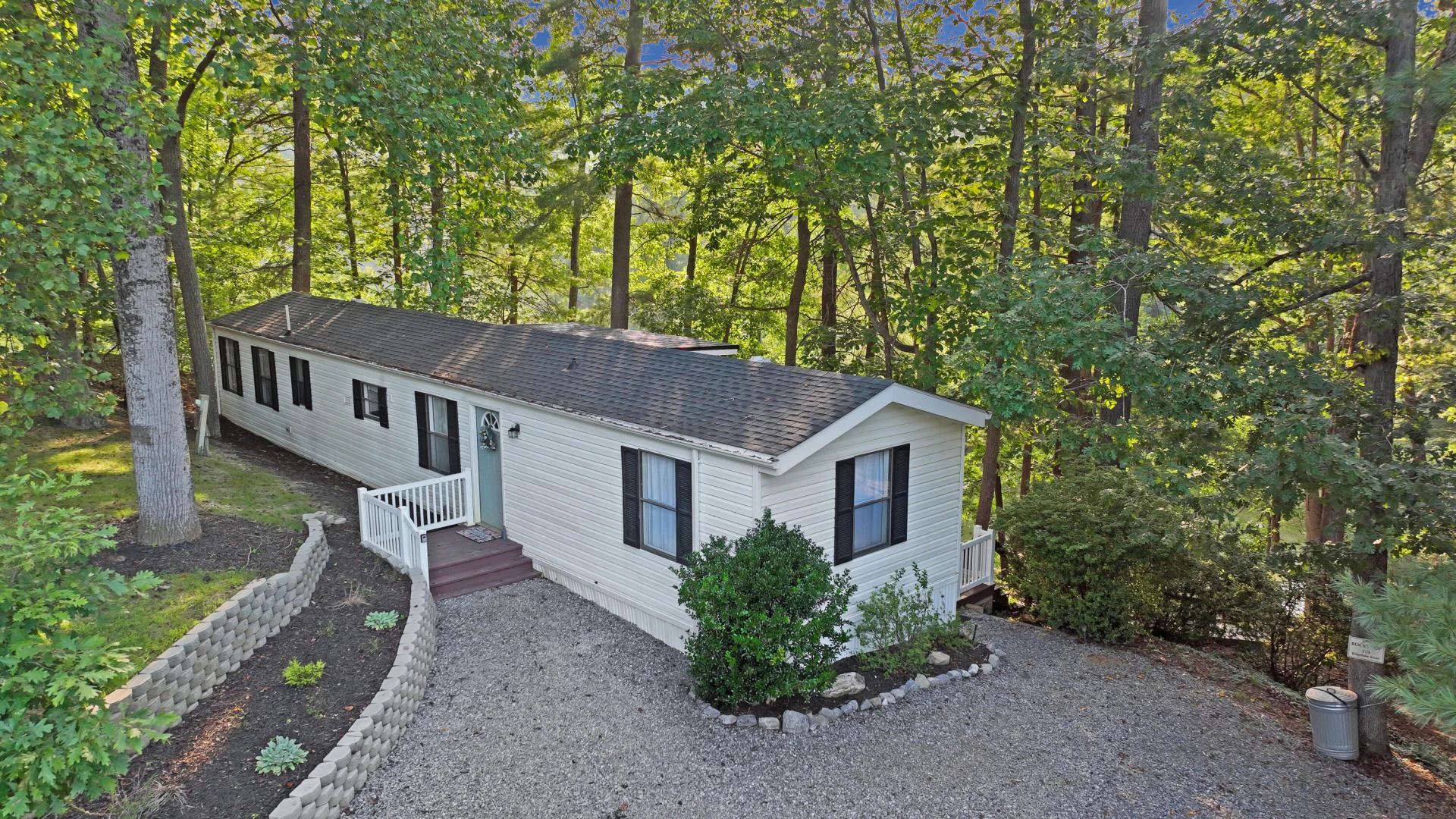 518 Ridgelake RD