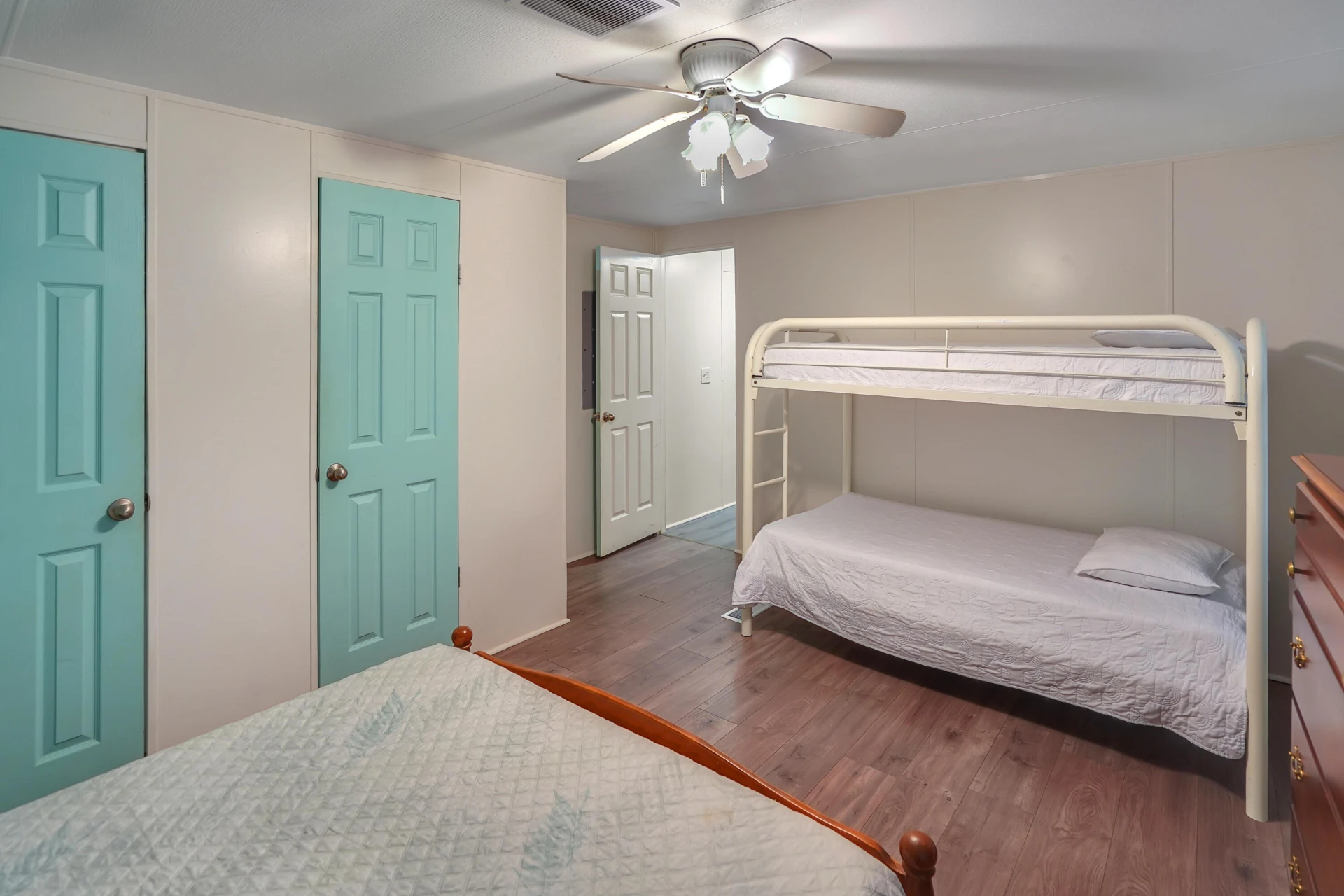 518 Ridgelake RD - Photo 9