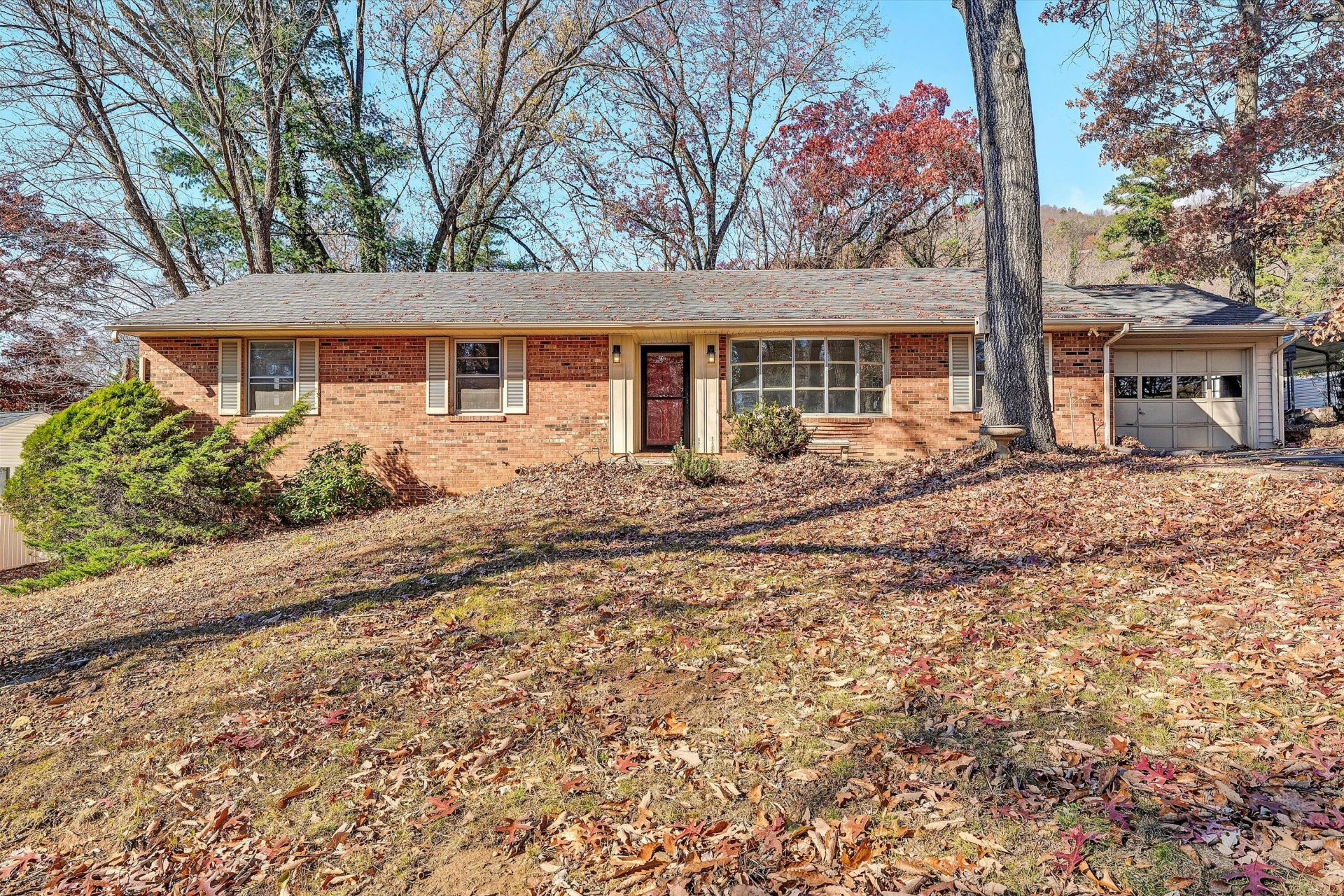 2054 Ruritan RD