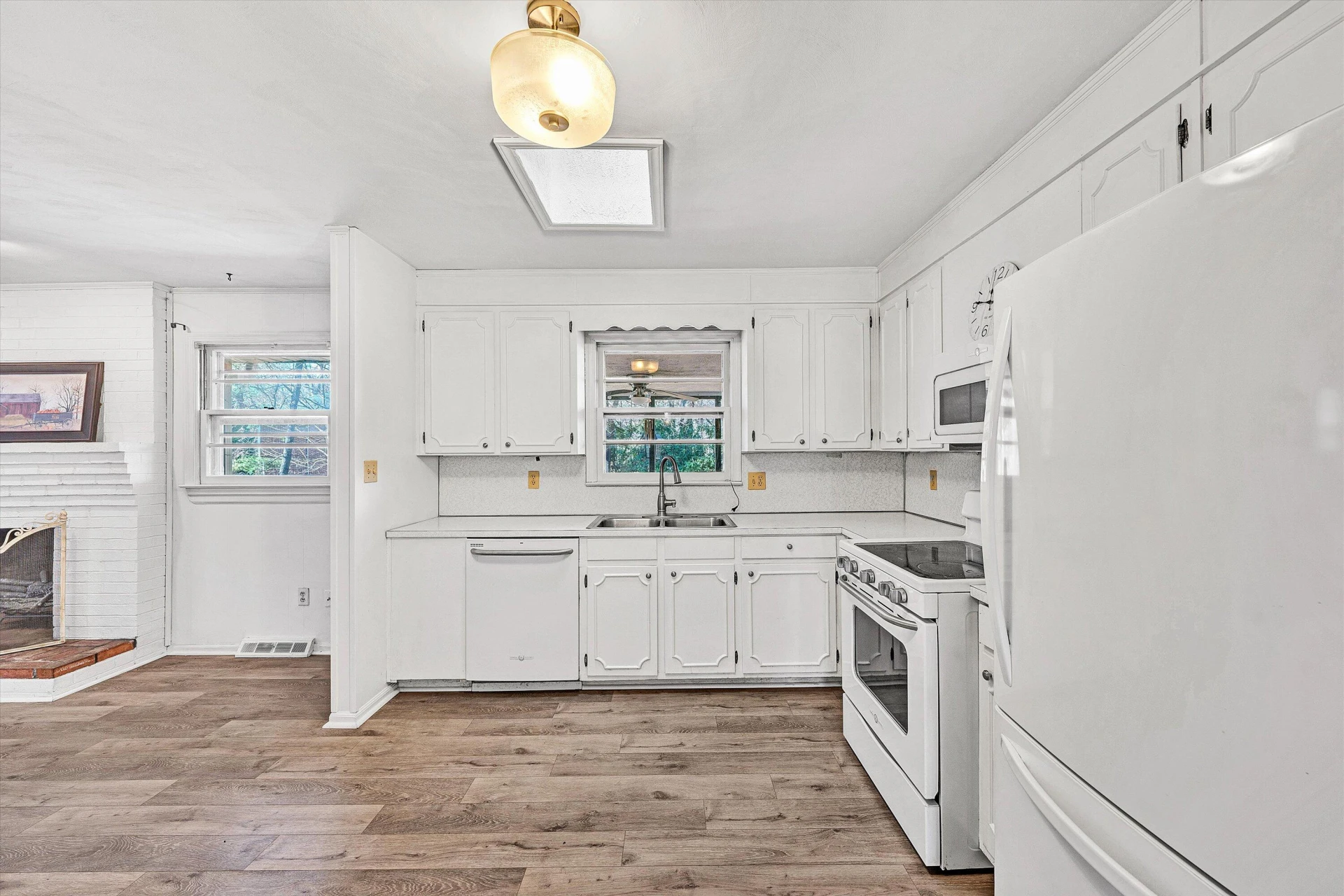 2054 Ruritan RD - Photo 11