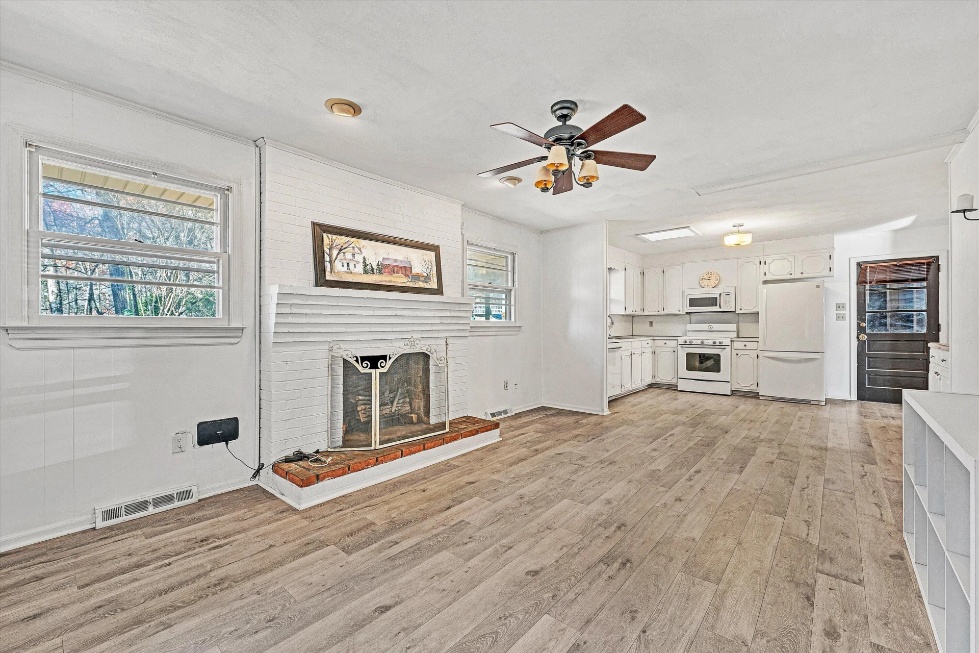 2054 Ruritan RD - Photo 17