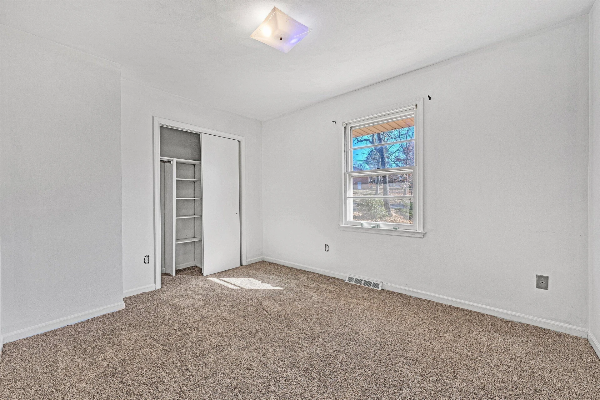 2054 Ruritan RD - Photo 19