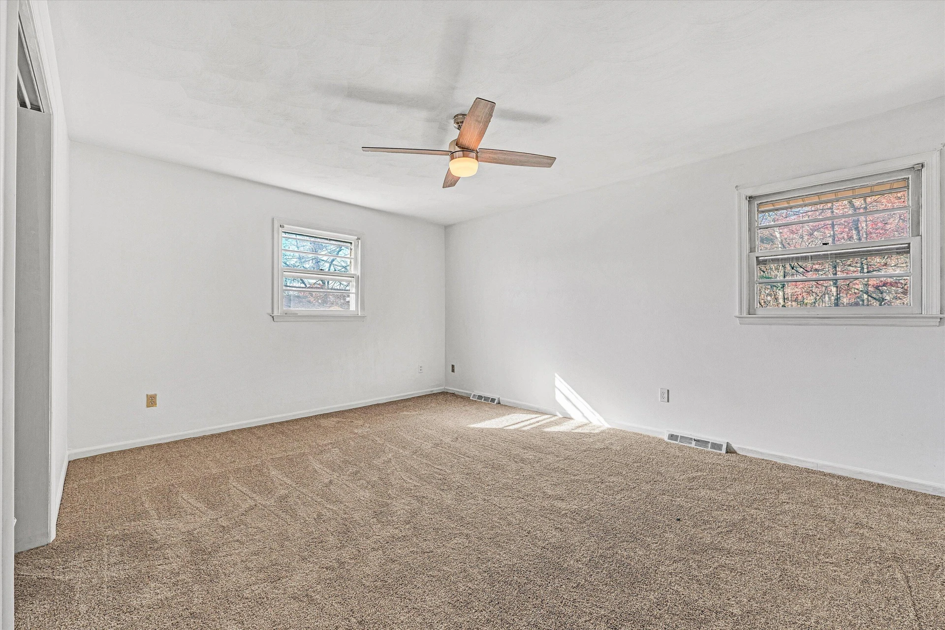 2054 Ruritan RD - Photo 21