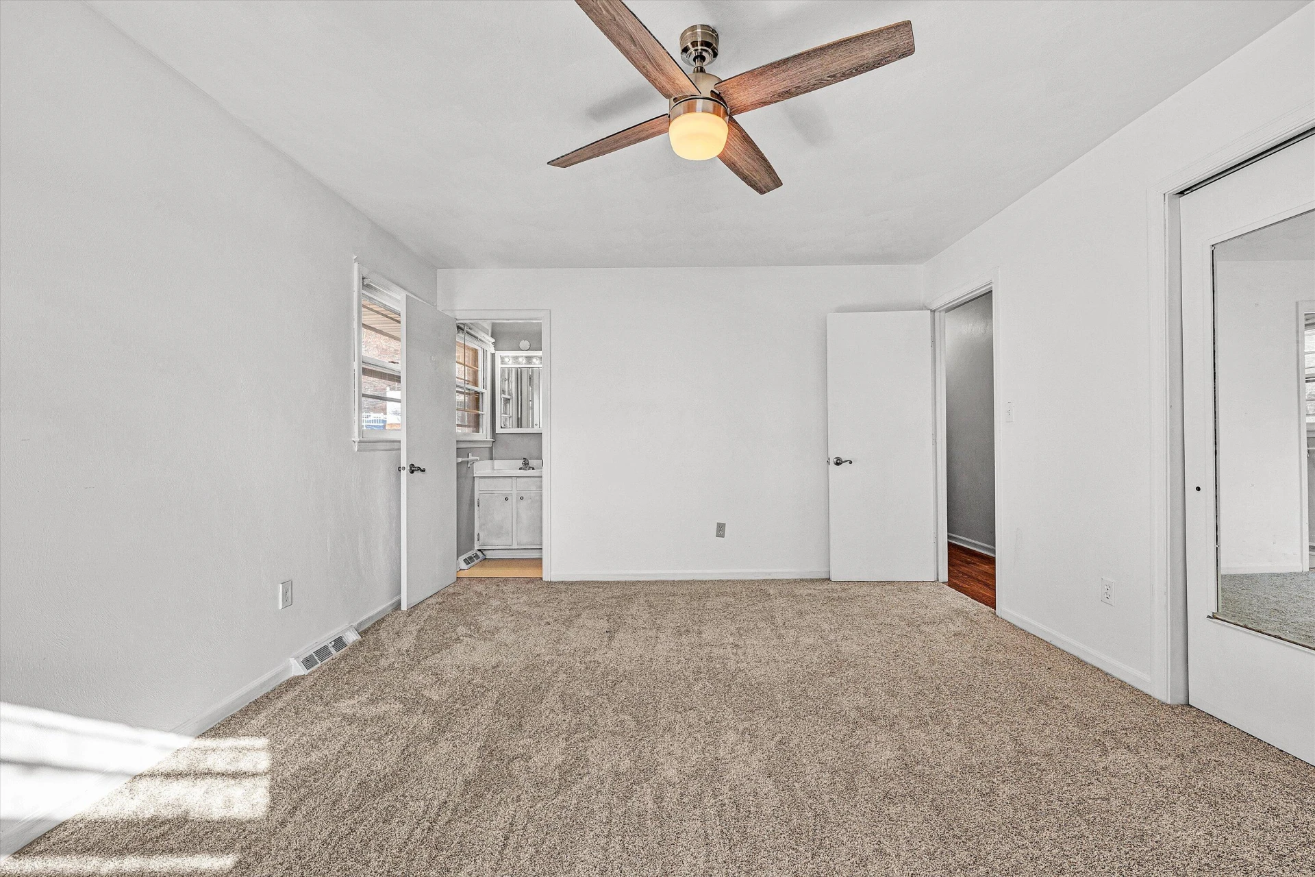 2054 Ruritan RD - Photo 22