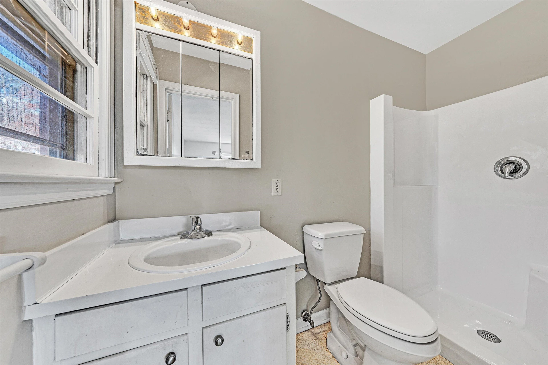 2054 Ruritan RD - Photo 23