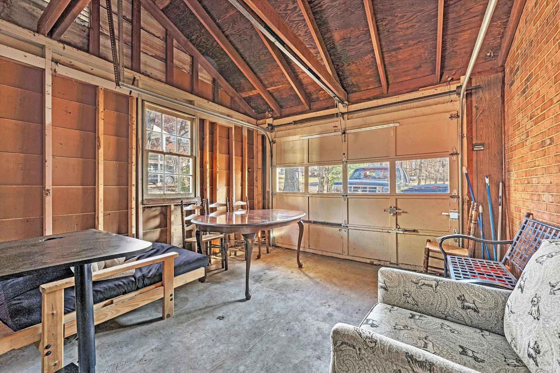 2054 Ruritan RD - Photo 31