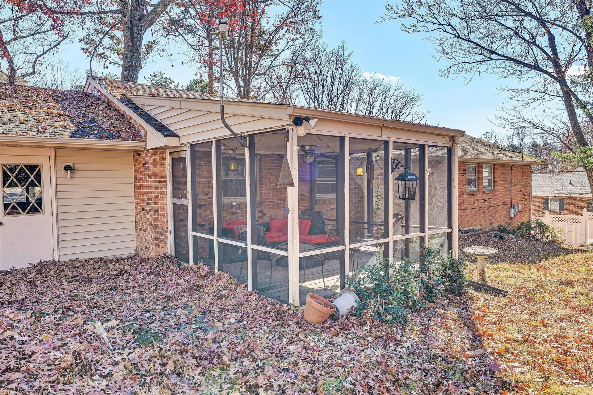 2054 Ruritan RD - Photo 36