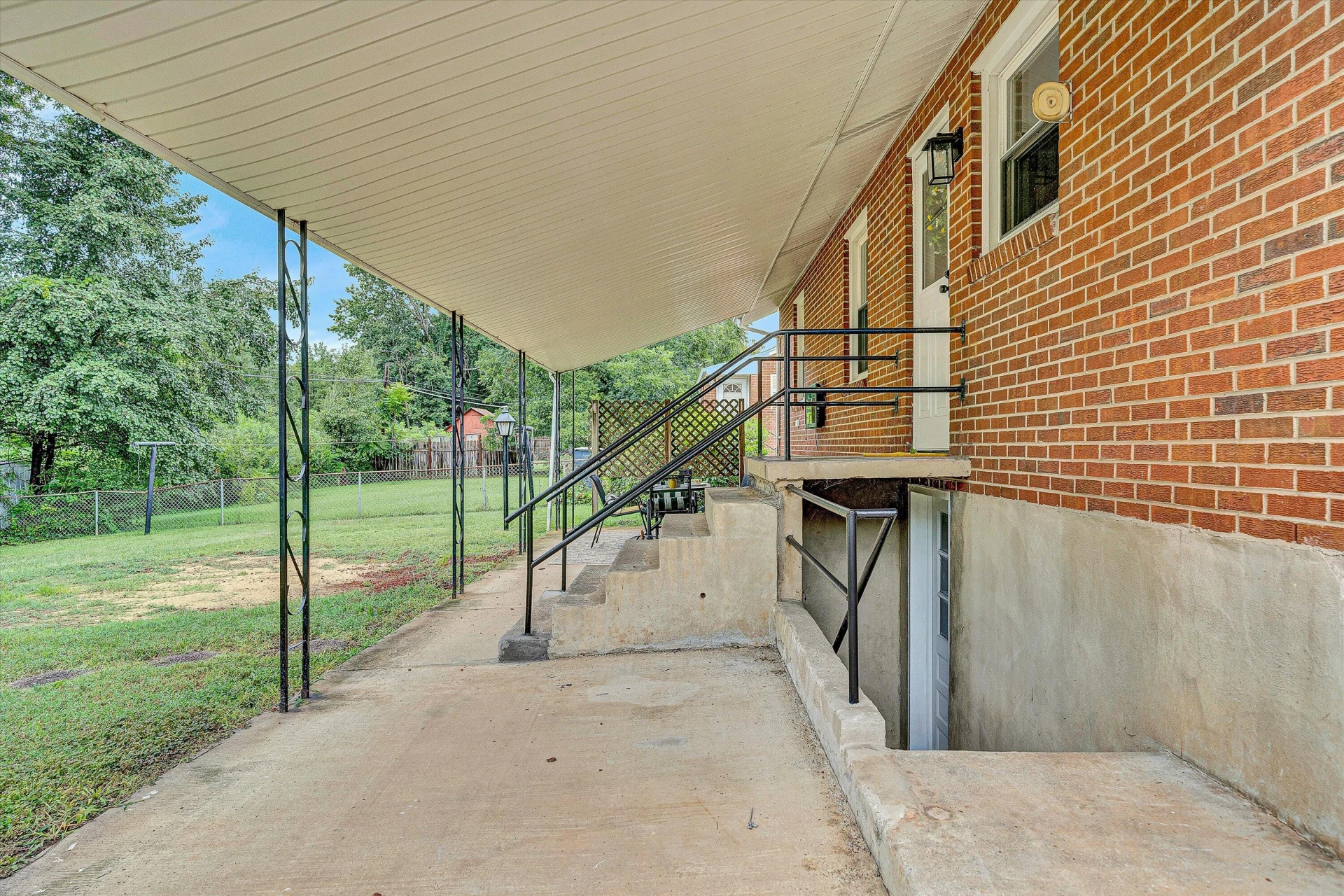 440 Frances DR NW - Photo 26