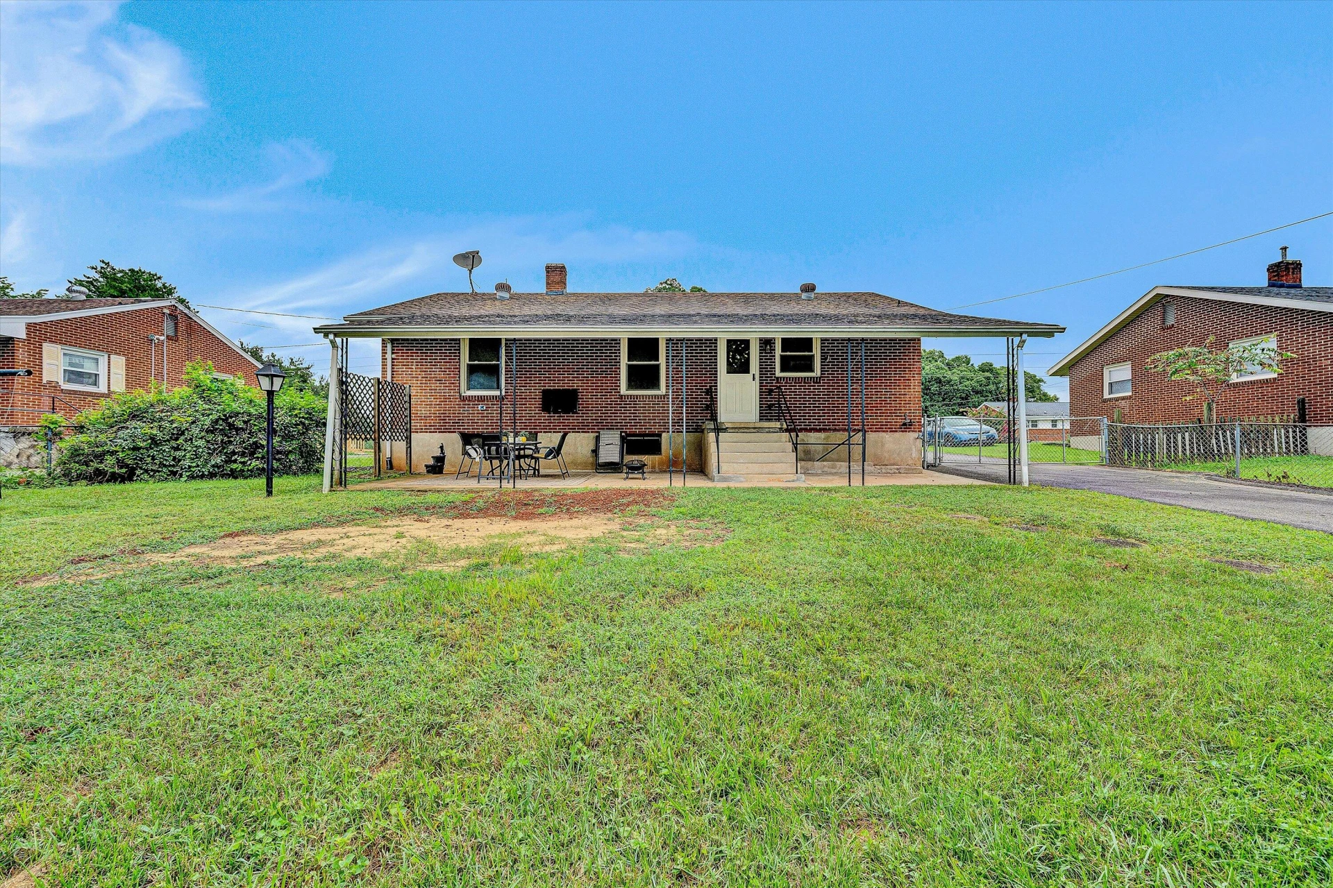 440 Frances DR NW - Photo 31