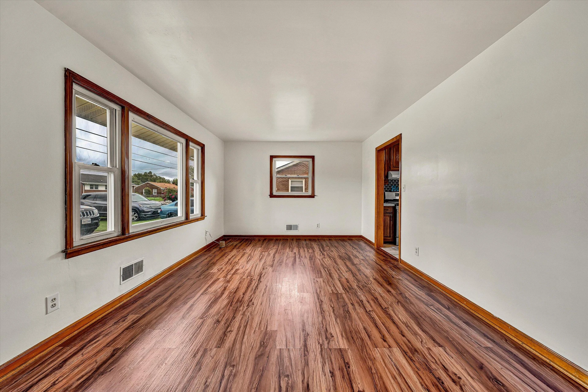 440 Frances DR NW - Photo 4
