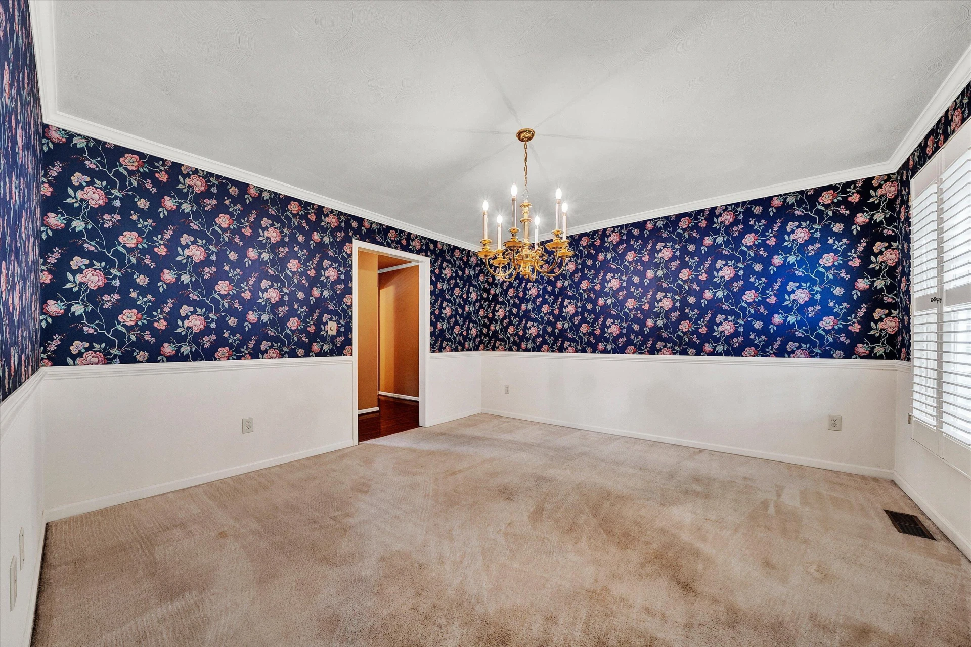 1382 Deer Creek DR - Photo 16