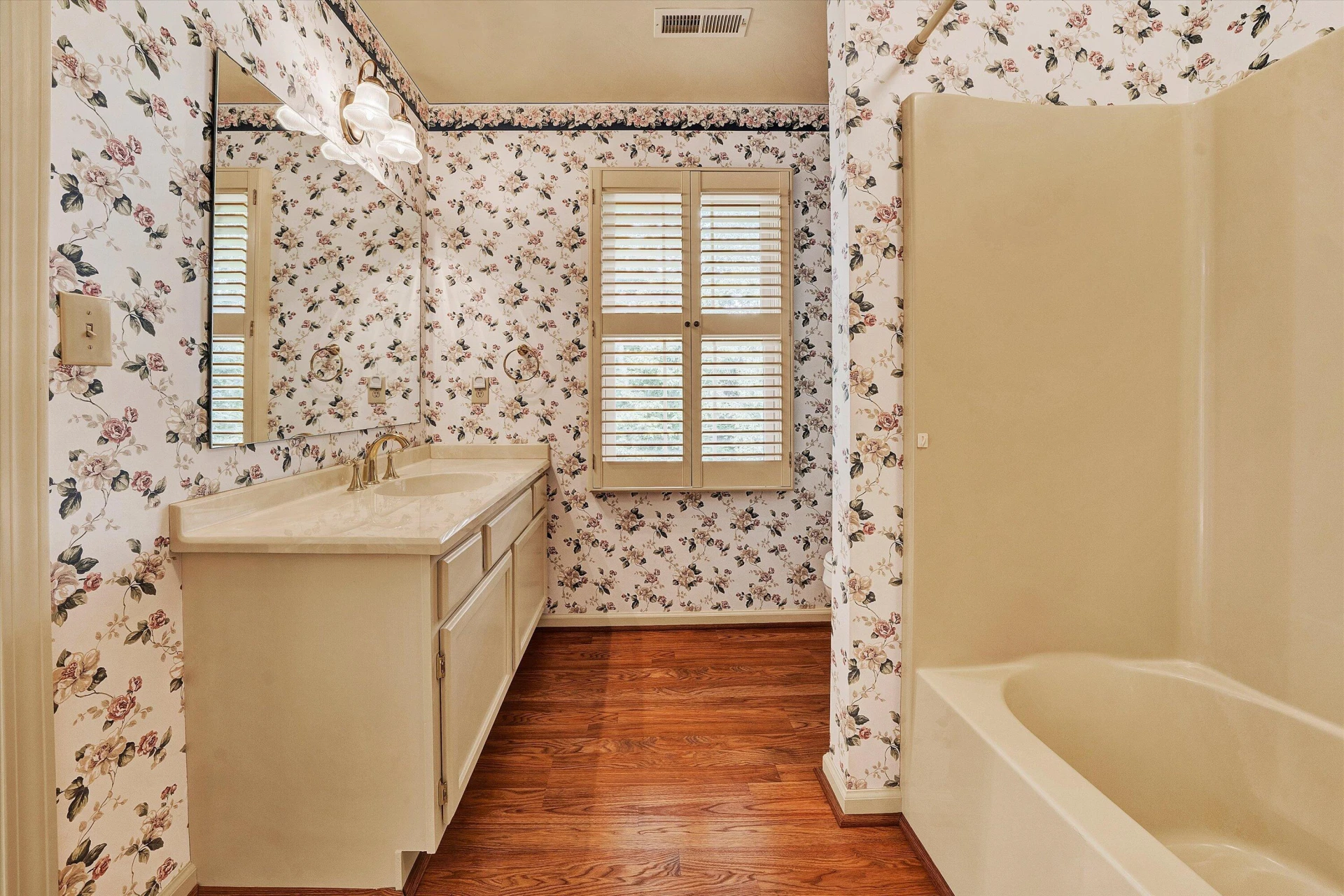 1382 Deer Creek DR - Photo 40