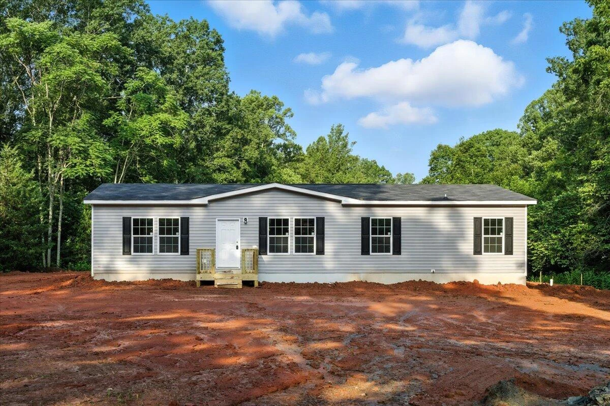 1546 Huntington DR - Photo 2