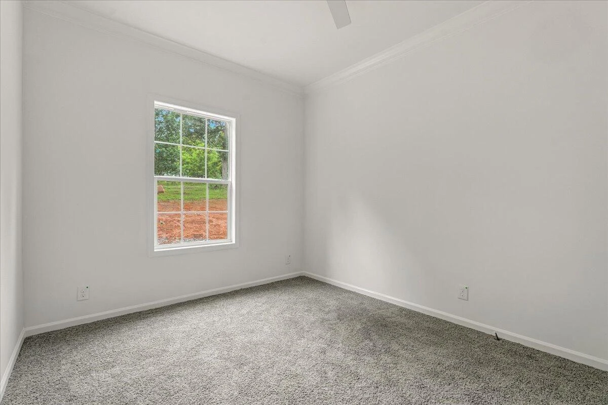 1546 Huntington DR - Photo 24
