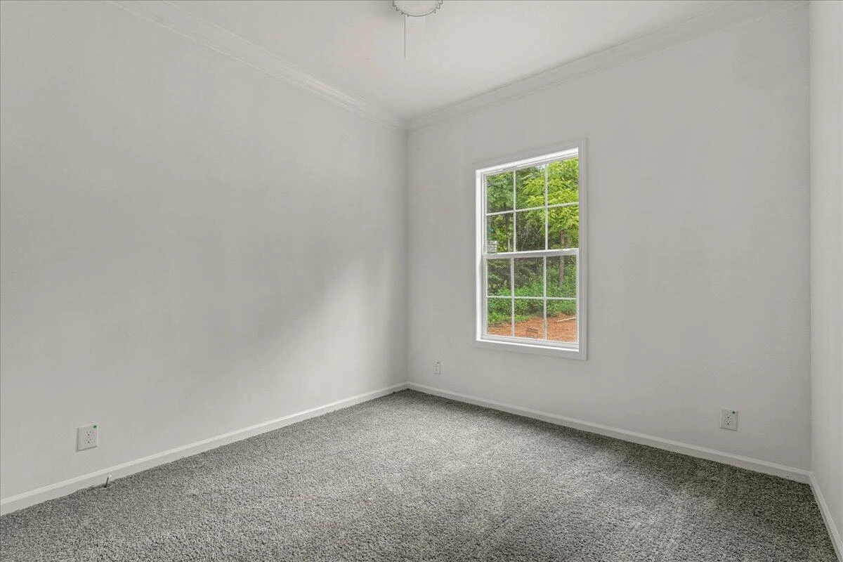 1546 Huntington DR - Photo 26