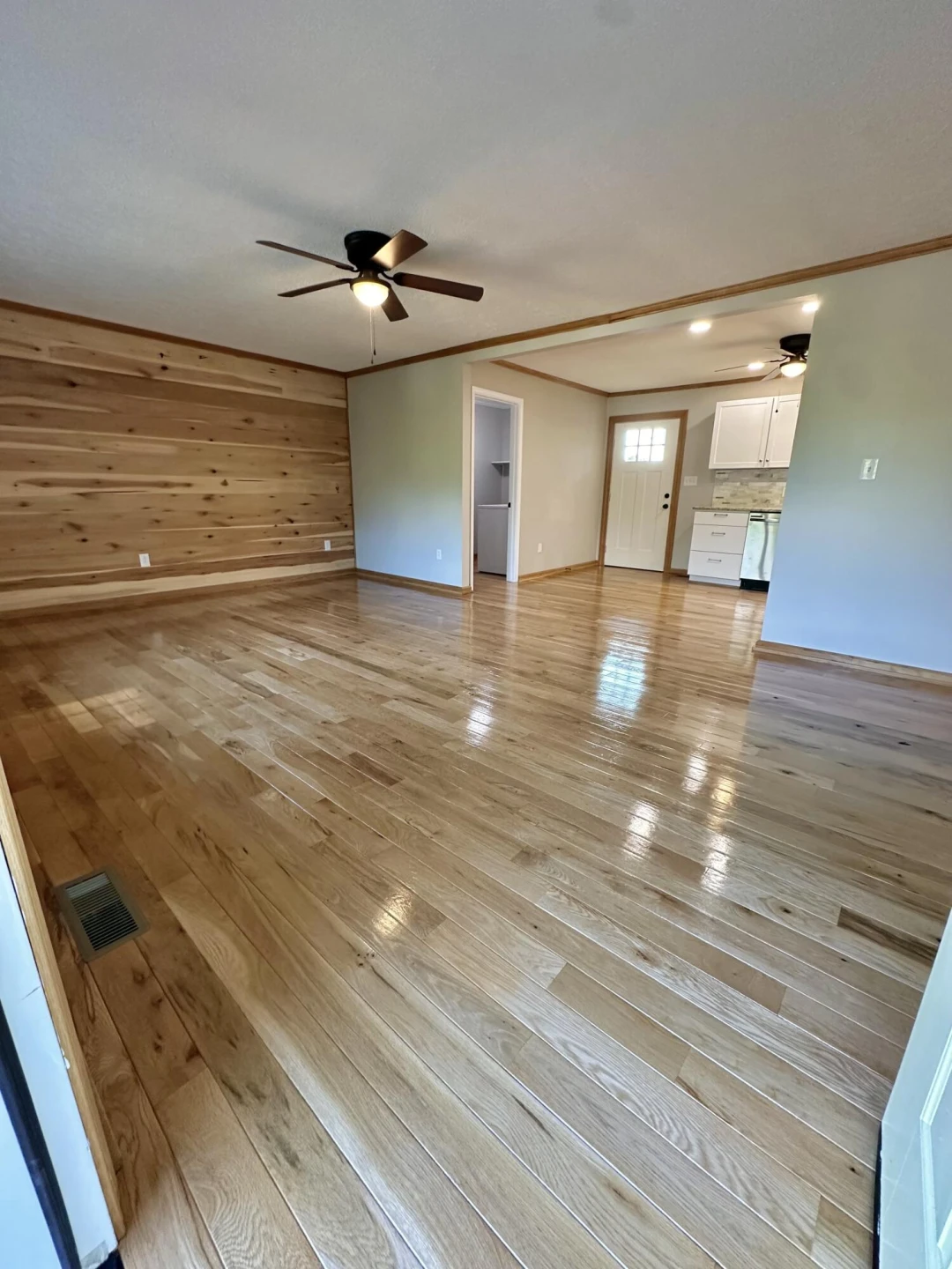 1405 Madison AVE - Photo 7