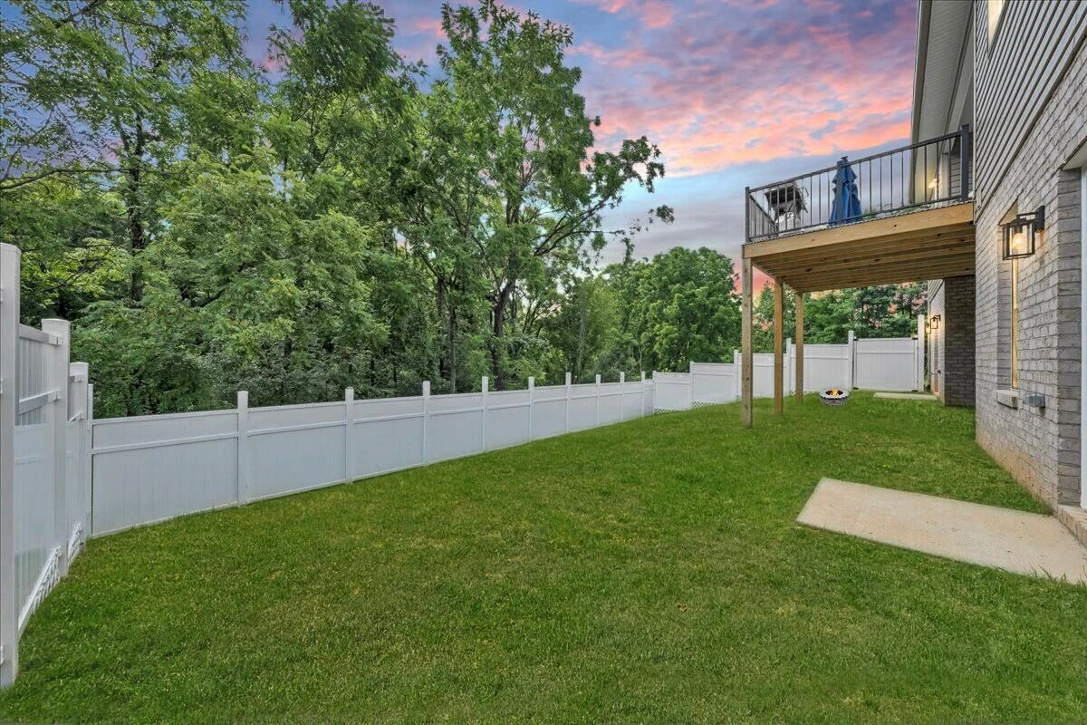 447 Hollymeade LN - Photo 16