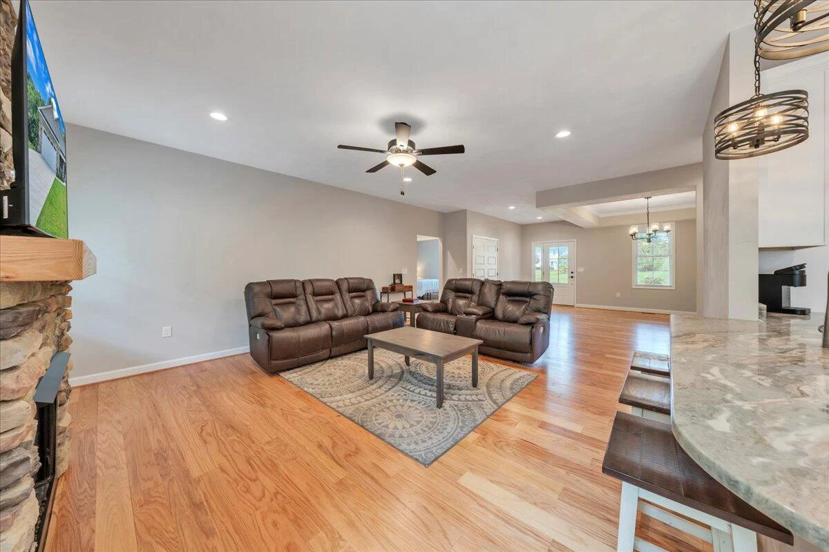 447 Hollymeade LN - Photo 28