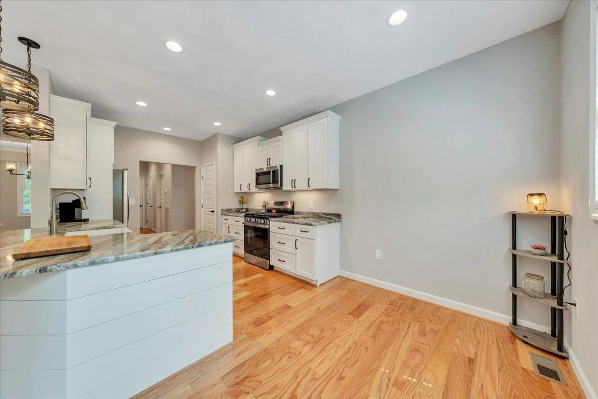 447 Hollymeade LN - Photo 35